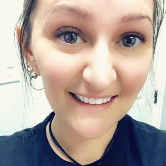 Meet your Posher, Jesica - Picture 1 of 1